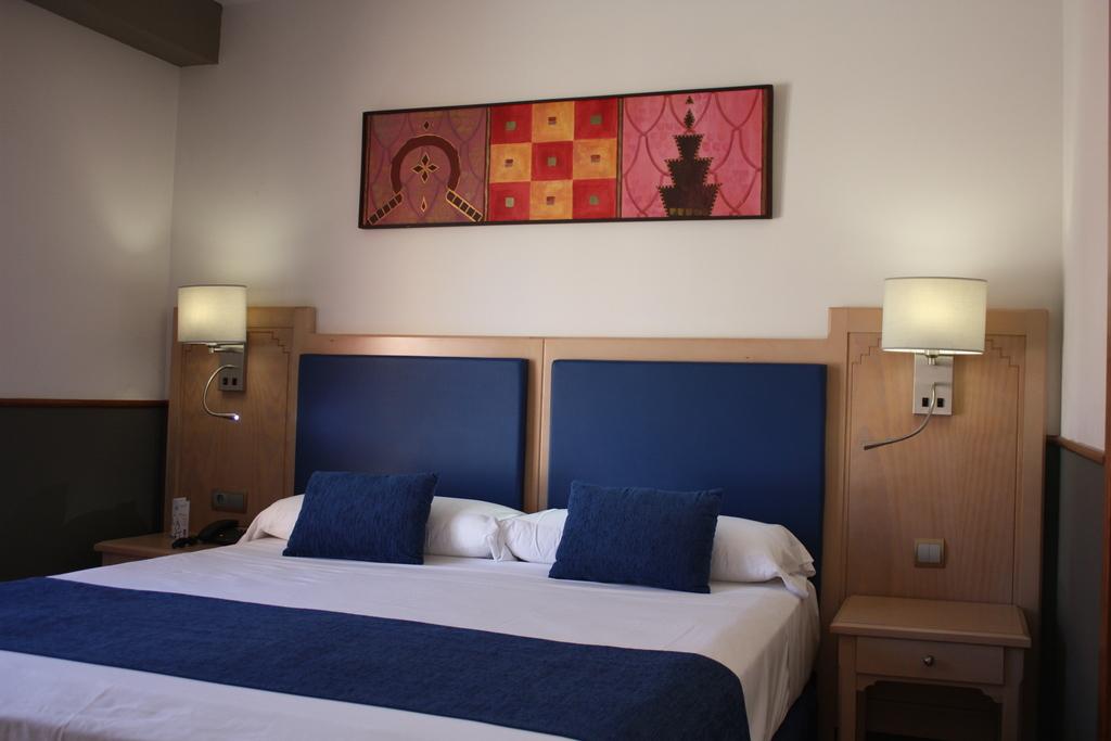 Hotel Playacanela 4*